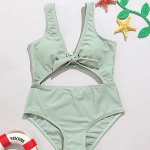 SHEIN Bathing Suit